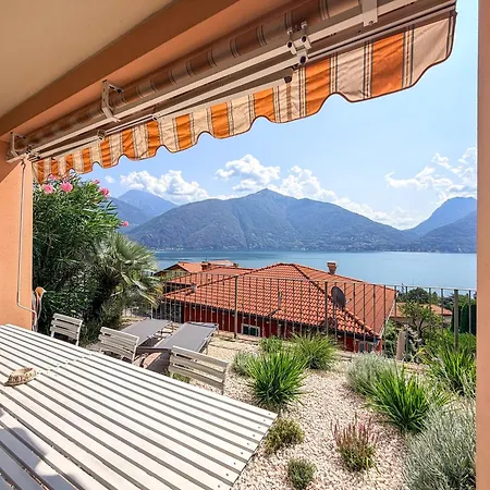 Appartement Terrace With View And Pool - - 3 Bedroom